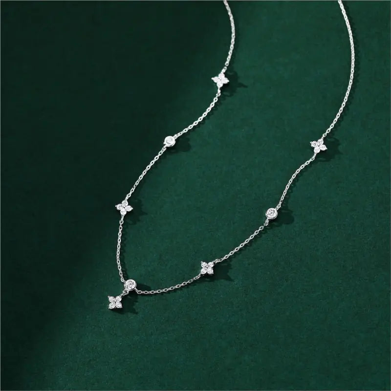 ANENJERY Zircon Four-Leaf Flower Necklace